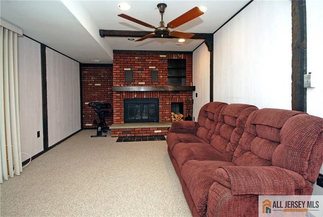 2 Janet Court, East Brunswick, NJ 08816