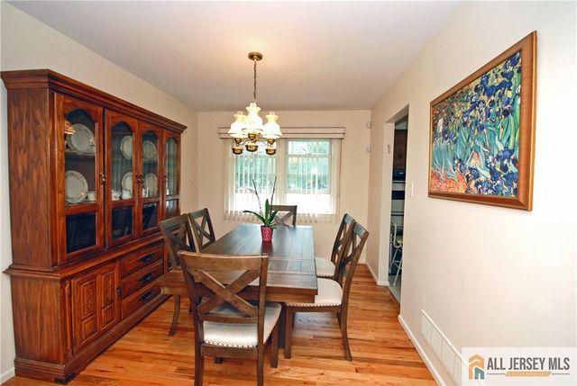 2 Janet Court, East Brunswick, NJ 08816