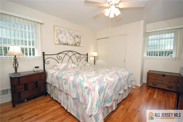 2 Janet Court, East Brunswick, NJ 08816