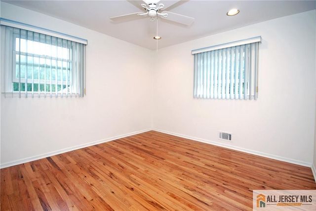 2 Janet Court, East Brunswick, NJ 08816