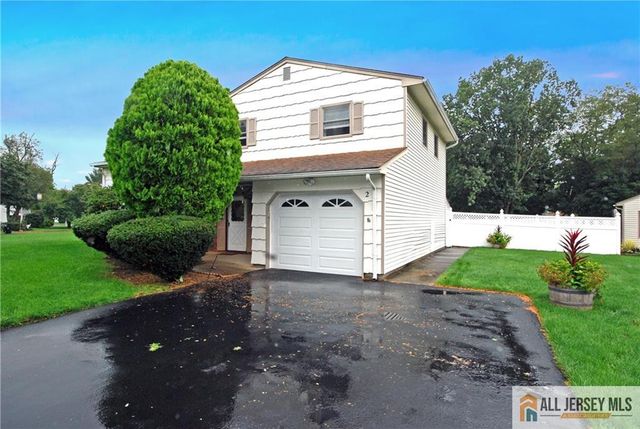 2 Janet Court, East Brunswick, NJ 08816
