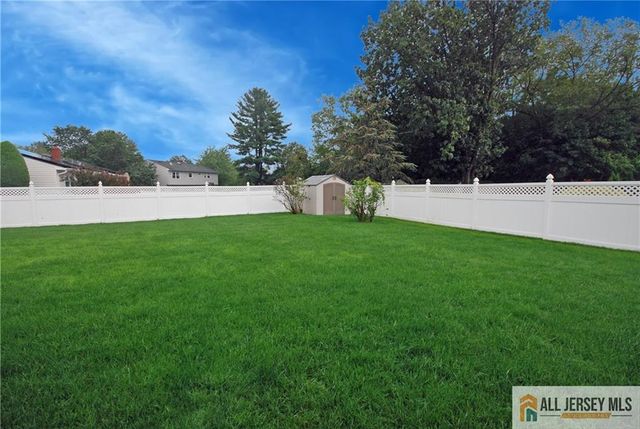 2 Janet Court, East Brunswick, NJ 08816