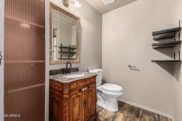 8759 W SAINT JOHN Road, Peoria, AZ 85382