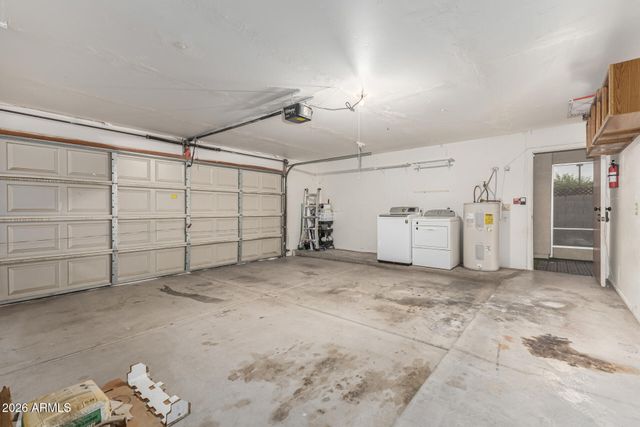 8759 W SAINT JOHN Road, Peoria, AZ 85382