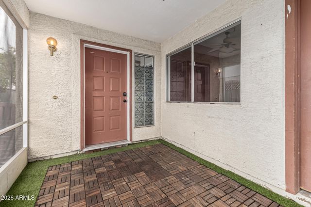 8759 W SAINT JOHN Road, Peoria, AZ 85382