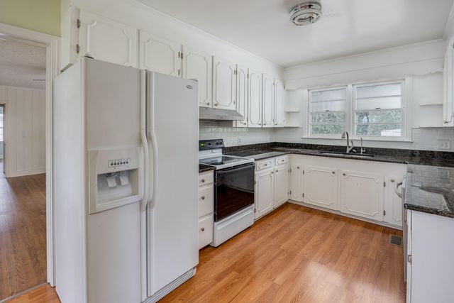 612 Wren Street, Sumter, SC 29150