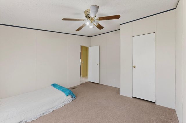 1 Santa Monica Avenue, Los Lunas, NM 87031