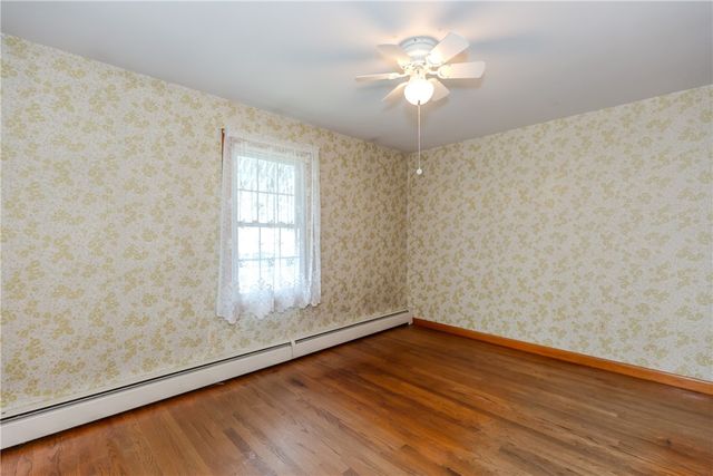 15 Gardner Street, Pawtucket, RI 02861