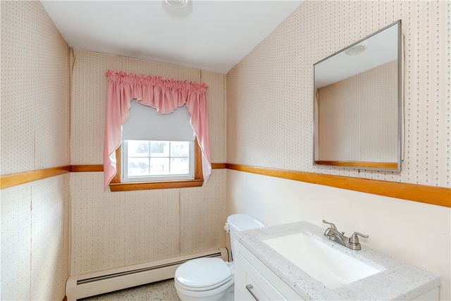 15 Gardner Street, Pawtucket, RI 02861