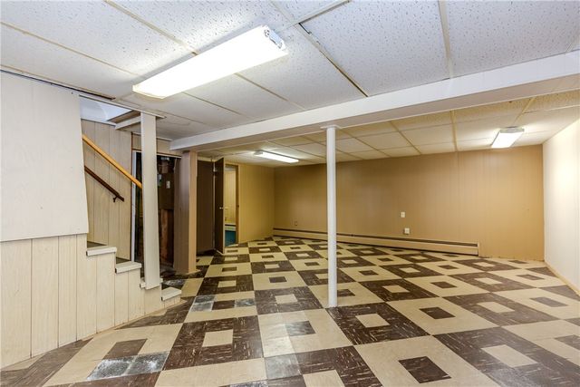 15 Gardner Street, Pawtucket, RI 02861