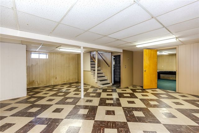15 Gardner Street, Pawtucket, RI 02861