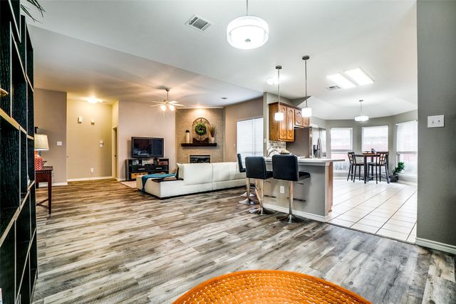 15555 Wrangler Drive, Frisco, TX 75035
