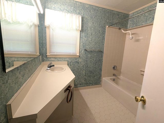 403 N Wise, Saluda, SC 29138
