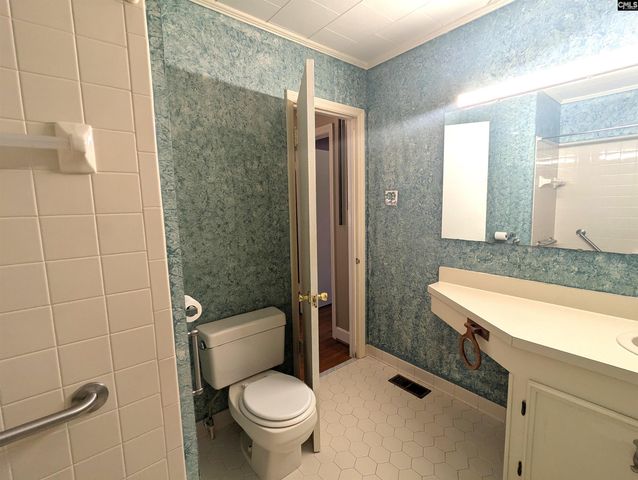 403 N Wise, Saluda, SC 29138