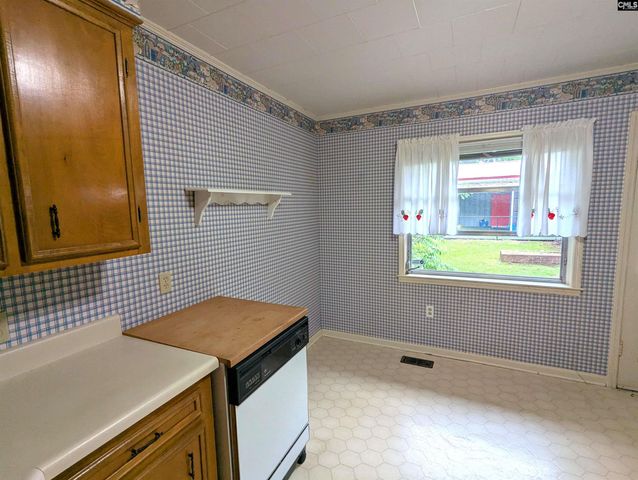 403 N Wise, Saluda, SC 29138