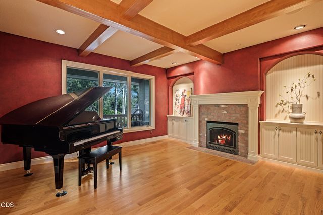 61445 Gosney Road, Bend, OR 97702