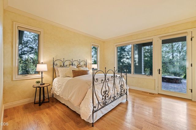 61445 Gosney Road, Bend, OR 97702