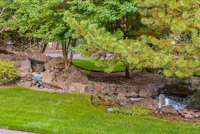 61445 Gosney Road, Bend, OR 97702