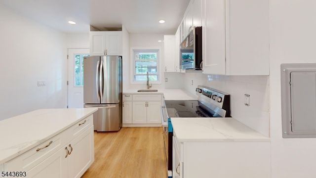 100 North Gate Road B, Montague Twp., NJ 07827