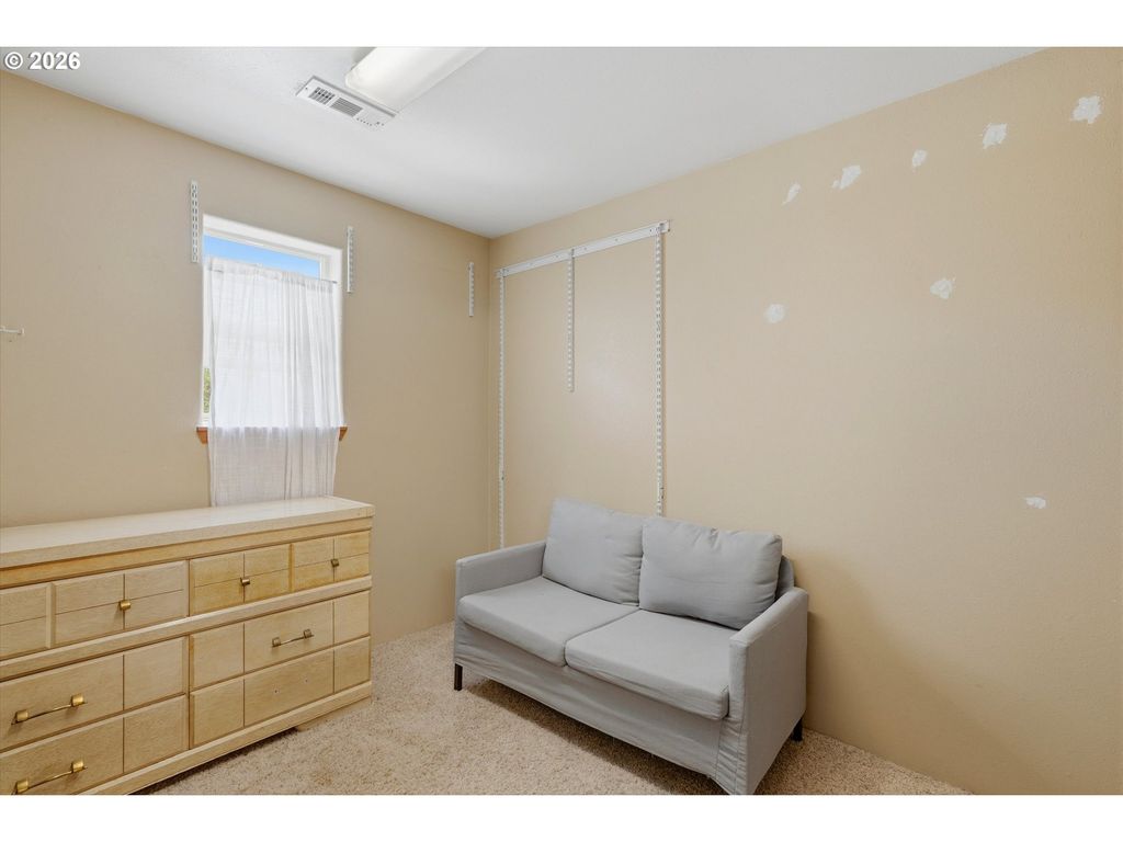 Image 30 of property listing at 110 NORRIS Ct, Dayton, OR 97114