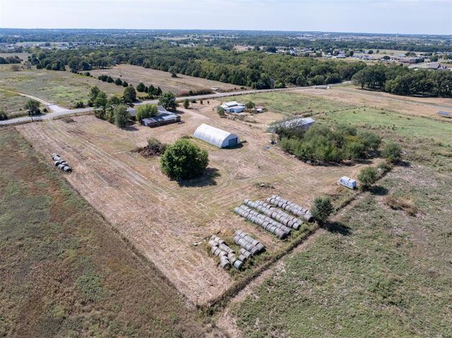 43304 Moccasin Trail, Meeker, OK 74855