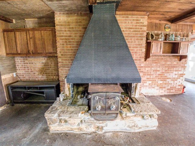 43304 Moccasin Trail, Meeker, OK 74855