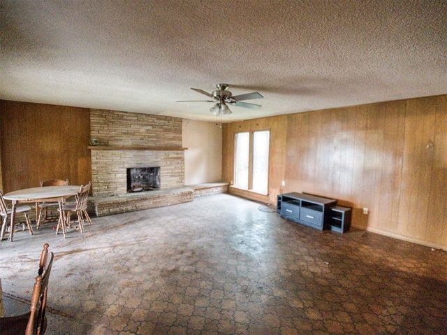 43304 Moccasin Trail, Meeker, OK 74855