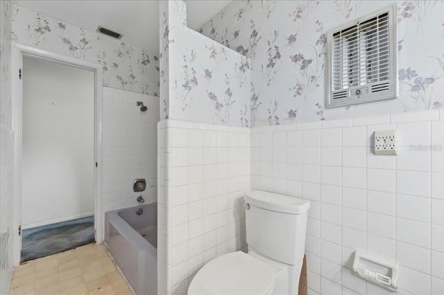 4429 PINEBROOKE PLACE, Dover, FL 33527