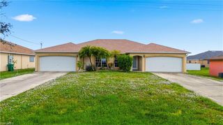 516/518 SE 5th PL, Cape Coral, FL 33990