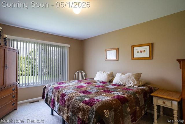 29257 Red Maple Drive, New Baltimore, MI 48051
