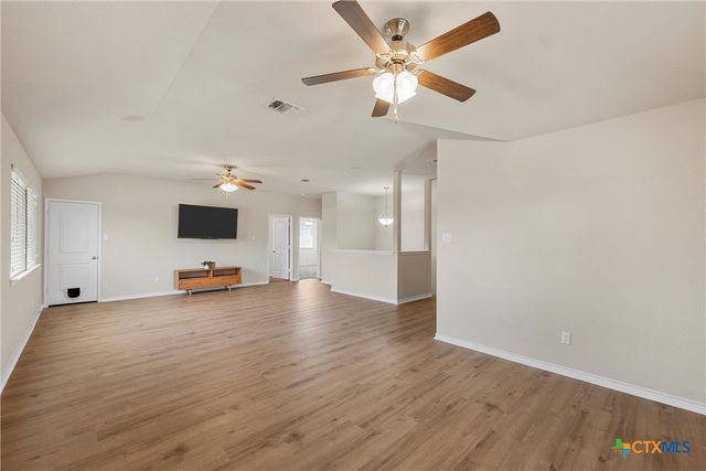 2014 Deer Field Way, Harker Heights, TX 76548