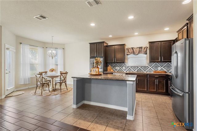 2014 Deer Field Way, Harker Heights, TX 76548