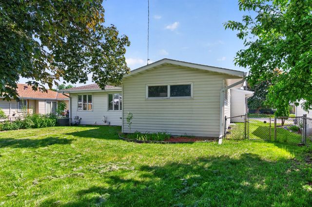 812 W 61st Street, Minneapolis, MN 55419