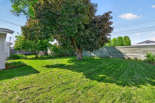 812 W 61st Street, Minneapolis, MN 55419