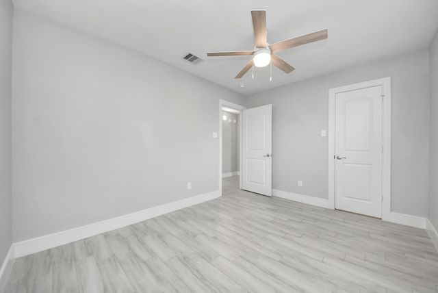 11214 Sagehaven Drive, Houston, TX 77089