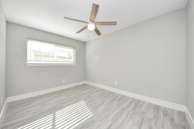 11214 Sagehaven Drive, Houston, TX 77089