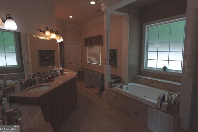 115 Mill Run, Fayetteville, GA 30214