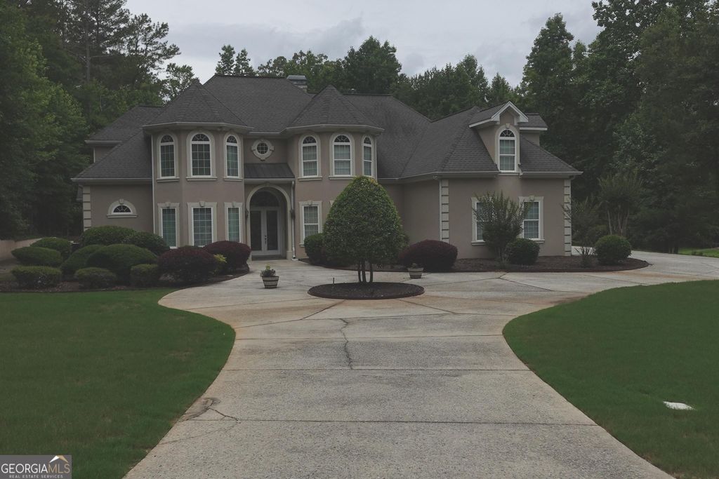 115 Mill Run, Fayetteville, GA 30214