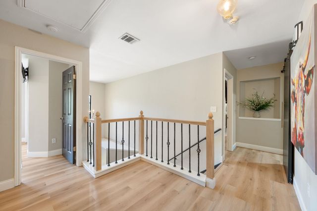 3923 Grayling LN, Round Rock, TX 78681