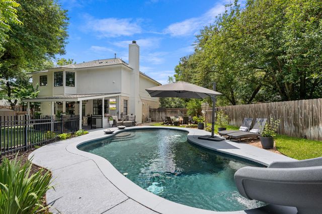 3923 Grayling LN, Round Rock, TX 78681