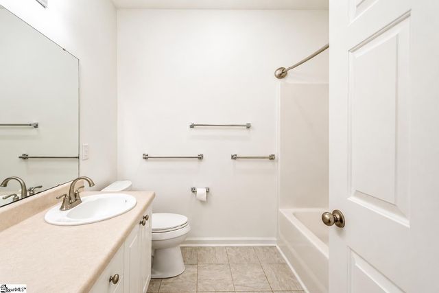 203 Mckenna Circle, Greenville, SC 29615