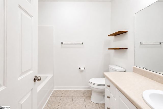 203 Mckenna Circle, Greenville, SC 29615