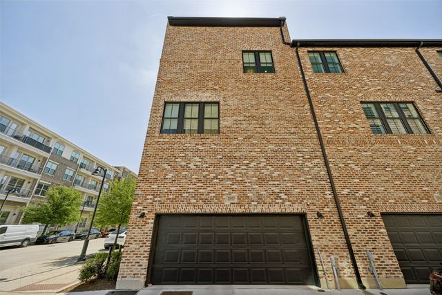 15015 Oak Street, Addison, TX 75001
