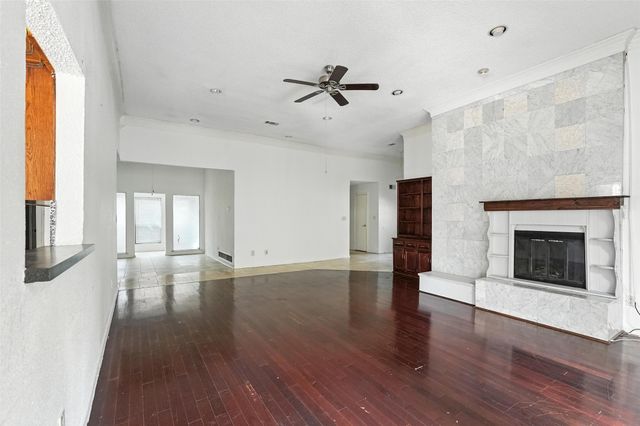1744 Hartford Drive, Carrollton, TX 75007