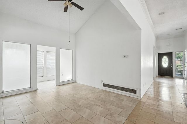 1744 Hartford Drive, Carrollton, TX 75007