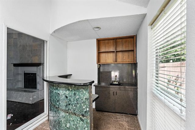 1744 Hartford Drive, Carrollton, TX 75007