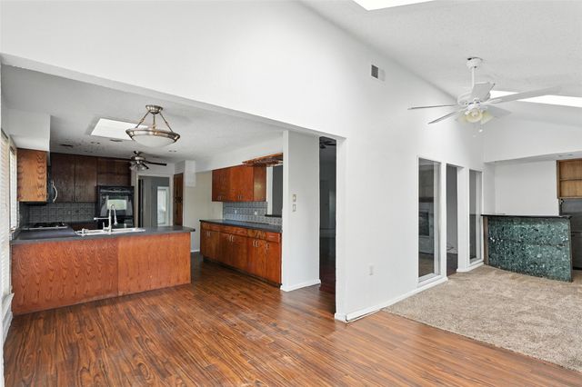 1744 Hartford Drive, Carrollton, TX 75007