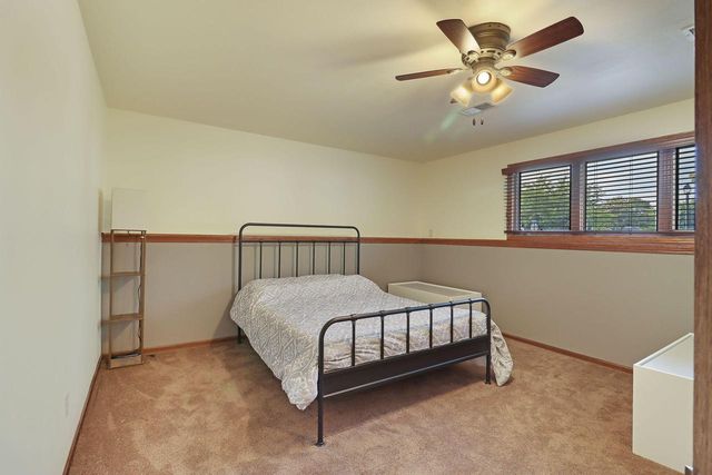 2117 Newberry LANE, Racine, WI 53402