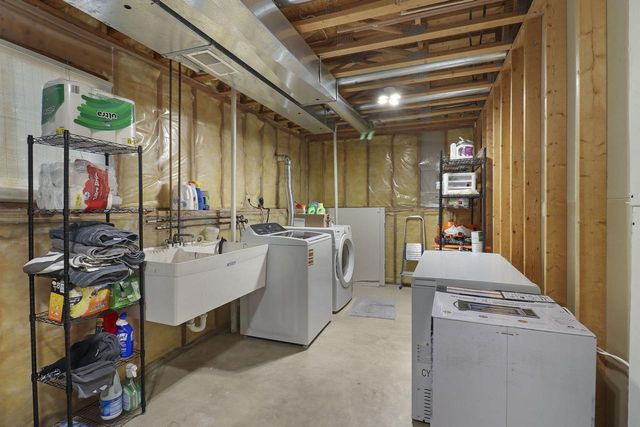 2117 Newberry LANE, Racine, WI 53402