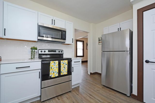 2641 18th Avenue S, Minneapolis, MN 55407